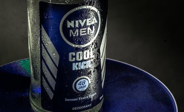 Erkek Deodorant Seçimi ve Kullanımı: En İyi Çözümler ve İpuçları