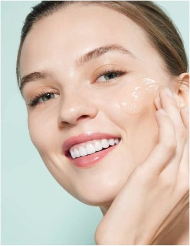 Garnier Hyaluronik Aloe Vera  Nemlendirici jel