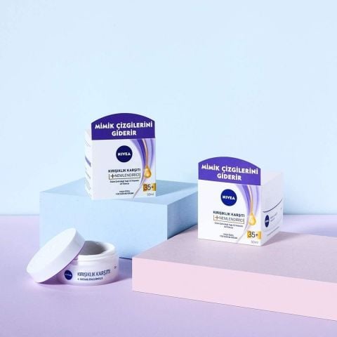 Nivea Kırışıklık Karşıtı + Nemlendirici 35+ Yaşa Özel Yüz Bakım Kremi