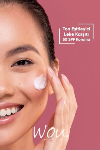 Wou Pink Touch Ton Eşitleyici ve Aydınlatıcı Yüksek Koruma Etkili SPF50+ Güneş Kremi 50ml Tüm Ciltler İçin