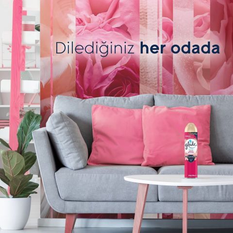 Glade Aerosol Aşkın Büyüsü Oda Kokusu 300 ml