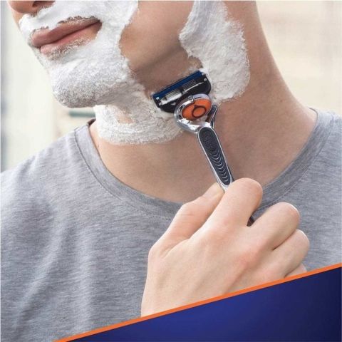 Gillette Fusion ProGlide FlexBall Tıraş Makinesi Gövde + 2 Başlık